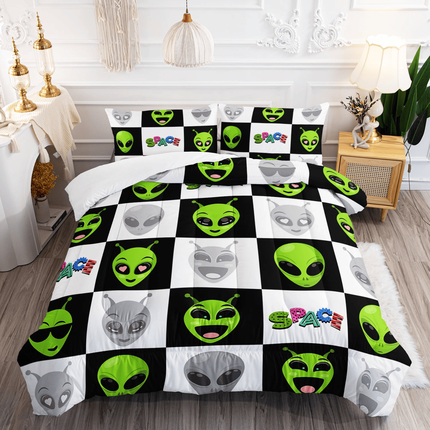 Alien Bedding Set Space Alien Emotions Pattern Duvet Covers White