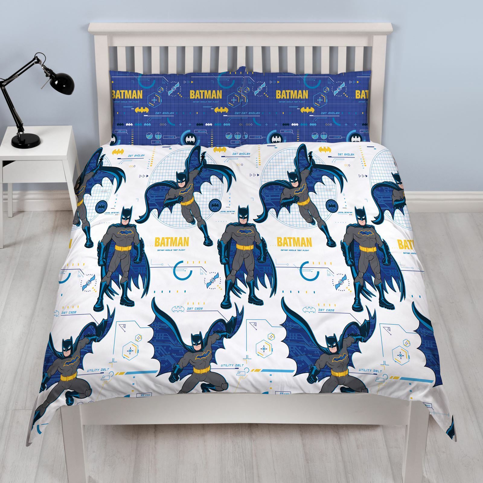 Batman Bedding Set DC Batman Poses Pattern Duvet Covers White