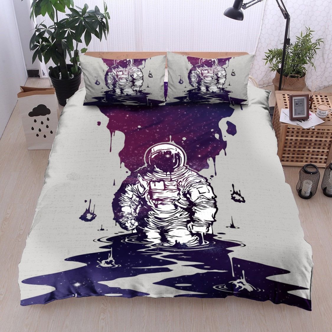 Astronaut Bedding Set Astronaut Galaxy Swarm Water Duvet Covers Purple