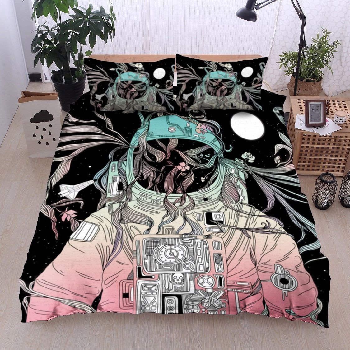 Astronaut Bedding Set Astronaut In Space Plant Vines Duvet Covers